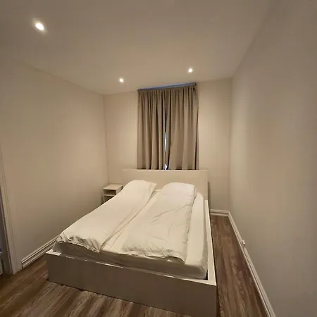 Casa de Férias H21d-central-cozy Spacious Suits Family-3 Bedrooms