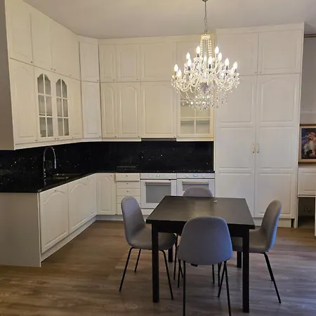Prázdninový dům H21d-central-cozy Spacious Suits Family-3 Bedrooms *