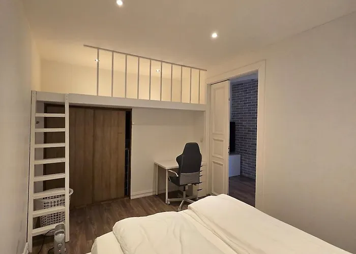 H21d-central-cozy Spacious Suits Family-3 Bedrooms *